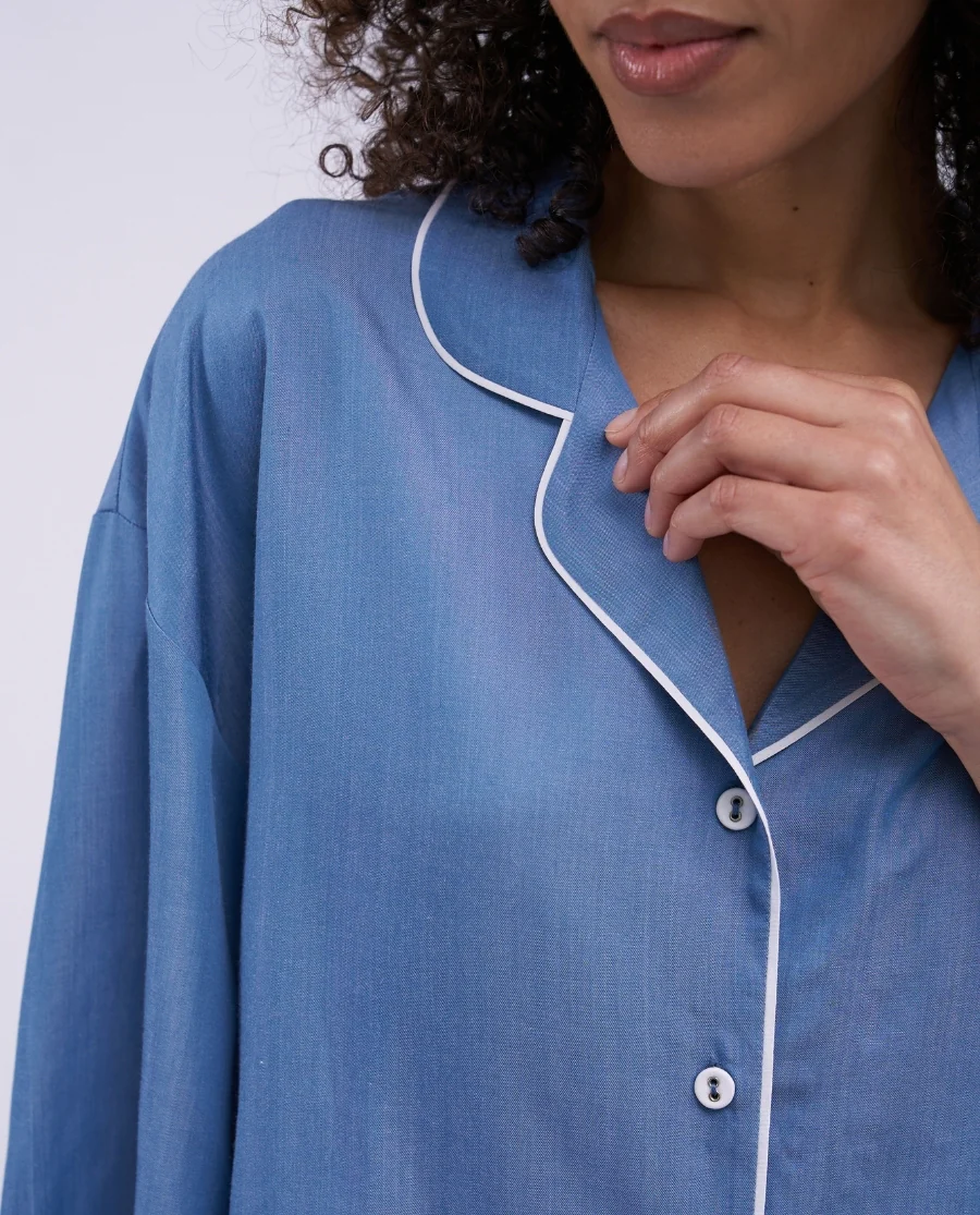 The Denim Edit Womens Chambray Relaxed Cropped Pyjama Set - Image 4