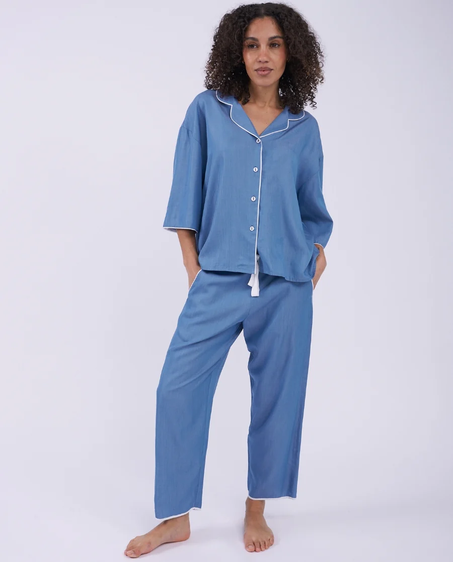 The Denim Edit Womens Chambray Relaxed Cropped Pyjama Set - Image 6